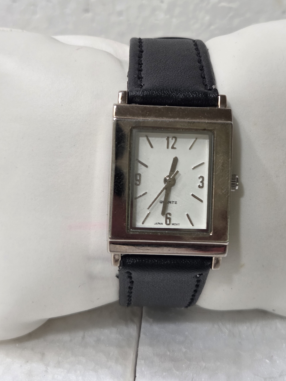Womens Black Leather Strap Silver-Tone Square Quartz Watch
